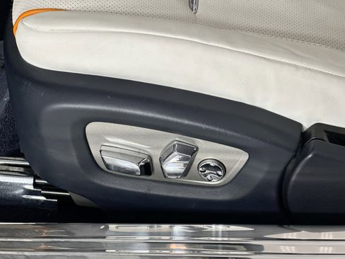 Certified 2016 Rolls-Royce Dawn image 20