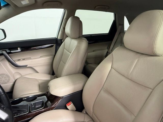 Used 2015 Kia Sorento LX FWD image 32