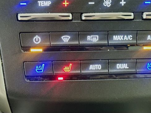 Used 2017 Lincoln MKC Reserve FWD image 20