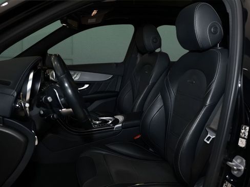 Used 2018 Mercedes-Benz GLC 63 AMG GLC 63 AMG image 2