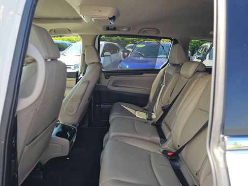 Used 2018 Honda Odyssey EX-L image 18