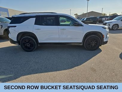 Used 2026 Chevrolet Traverse LT