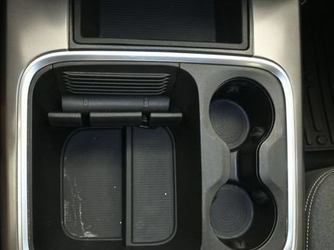 Used 2022 RAM 1500 Warlock AWD/4WD image 18