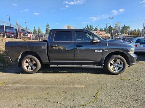 Used 2015 RAM 1500 Sport w/ Sport Premium Group image 9