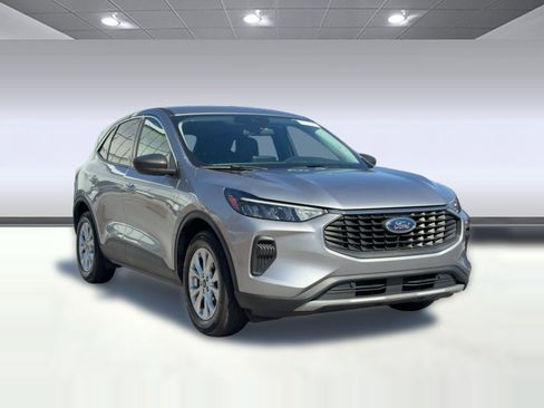 Used 2024 Ford Escape Active image 7