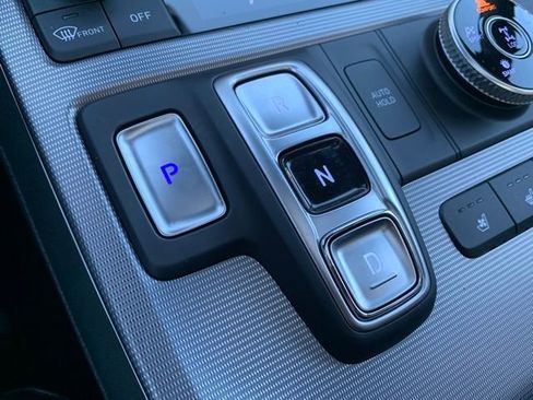 Used 2023 Hyundai Palisade Calligraphy image 32