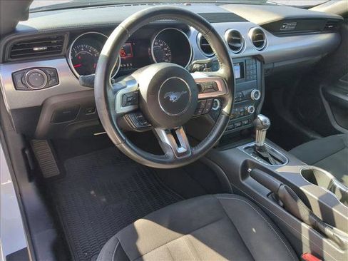 Used 2020 Ford Mustang GT image 10