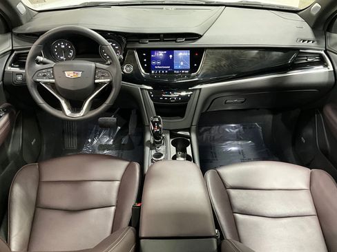 Used 2024 Cadillac XT6 Premium Luxury w/ Technology Package image 15