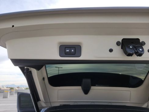 Used 2024 Nissan Ariya FWD image 24