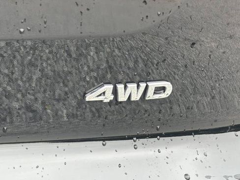 Certified 2025 Nissan Pathfinder S AWD/4WD image 24