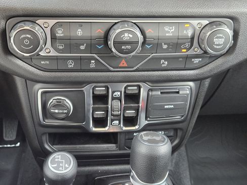New 2025 Jeep Wrangler Sport S AWD/4WD image 15