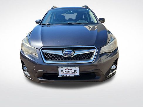 Used 2017 Subaru Crosstrek 2.0i Premium AWD/4WD image 8