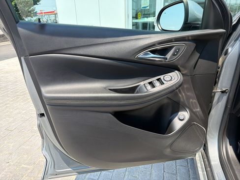 Used 2023 Buick Encore GX Select w/ Sport Touring Package FWD image 10
