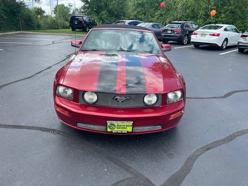 Used 2007 Ford Mustang GT RWD image 2