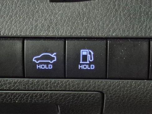 Certified 2024 Toyota Camry LE FWD image 10