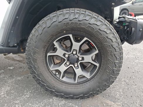 Used 2019 Jeep Wrangler Unlimited Rubicon AWD/4WD image 8