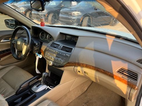 Used 2010 Honda Accord EX-L image 12