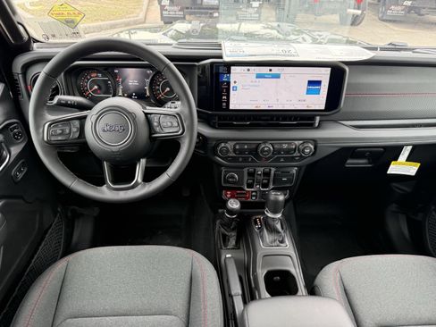 New 2026 Jeep Wrangler Unlimited Rubicon AWD/4WD image 11