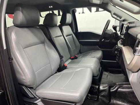 Used 2024 Ford F550 4x4 Crew Cab Super Duty image 19
