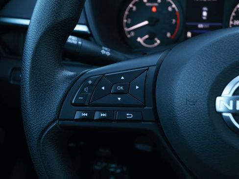 Used 2024 Nissan Altima 2.5 S image 13