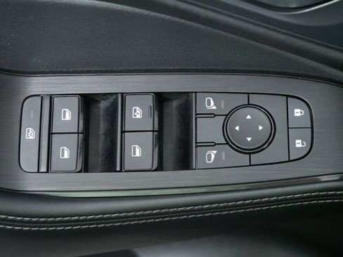 Used 2023 Nissan Rogue SV w/ SV Premium B Package AWD/4WD image 21