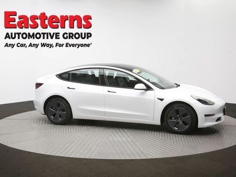 Used 2023 Tesla Model 3 Standard Range image 44