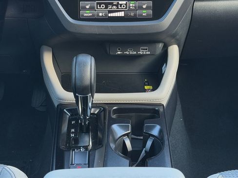 New 2026 Subaru Forester Premium w/ Base/Premium Package AWD/4WD image 17