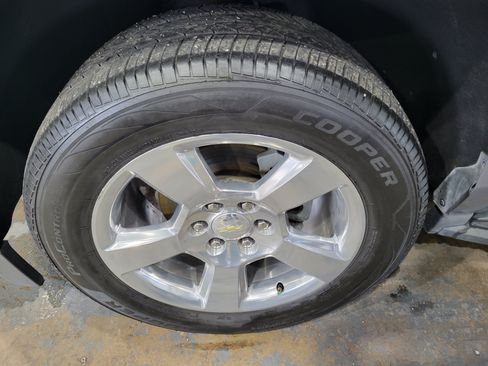Certified 2017 Chevrolet Tahoe LS RWD image 36