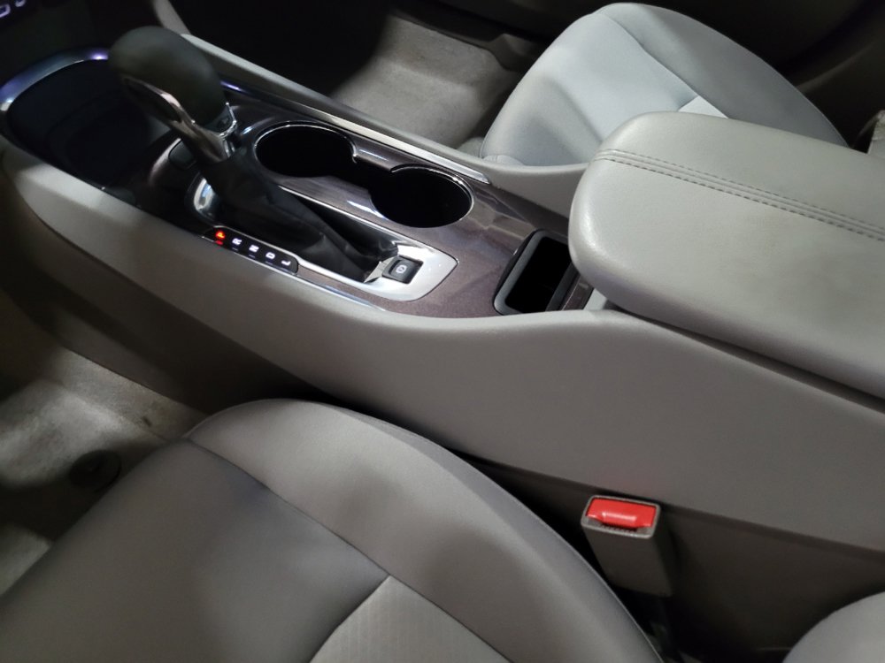 Used 2023 Chevrolet Malibu LT FWD image 26