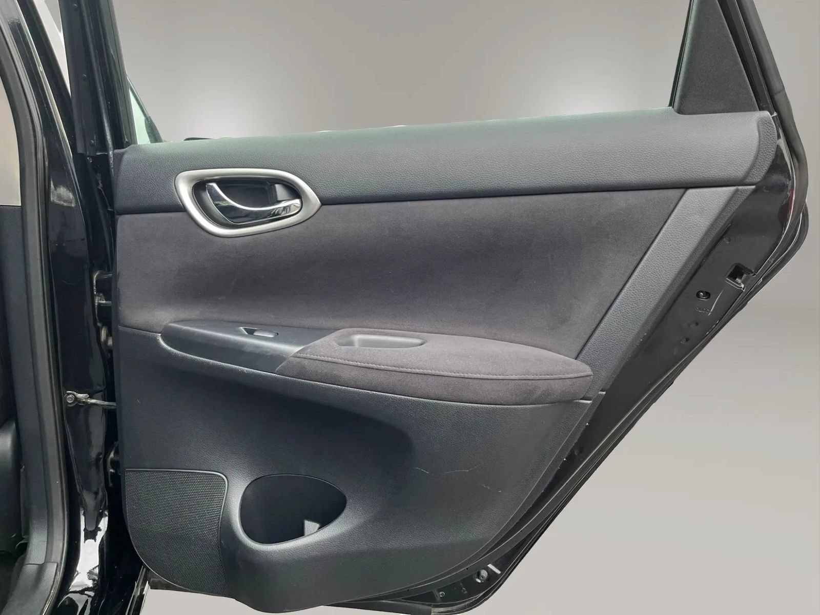 Used 2013 Nissan Sentra SV w/ Driver Pkg FWD image 18
