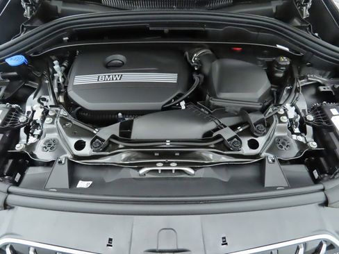 Used 2025 BMW X1 xDrive28i w/ Premium Package image 30