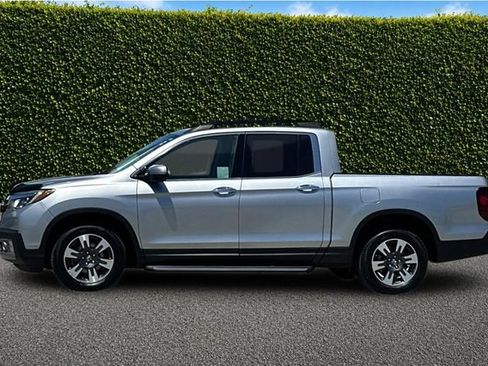 Used 2017 Honda Ridgeline RTL-E image 8