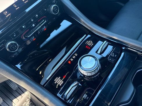 Used 2024 Jeep Grand Cherokee L Summit w/ Advanced Protech Group IV image 29