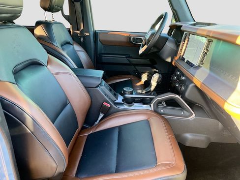 Used 2024 Ford Bronco Outer Banks AWD/4WD image 27