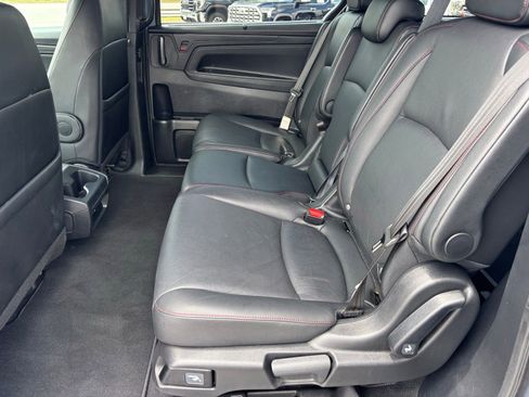 Used 2025 Honda Odyssey Sport-L image 19