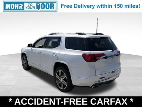 Used 2019 GMC Acadia Denali w/ Technology Package FWD image 3