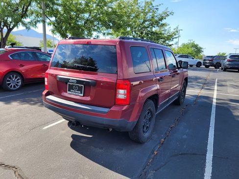 Used 2016 Jeep Patriot Sport FWD image 6