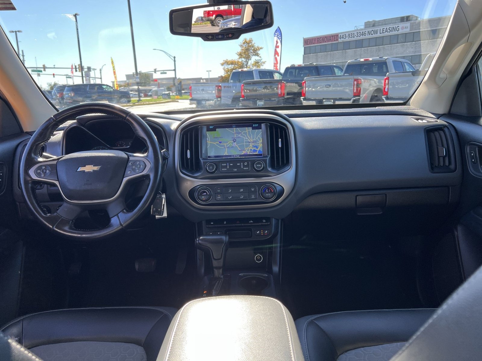 Used 2018 Chevrolet Colorado Z71 AWD/4WD image 23