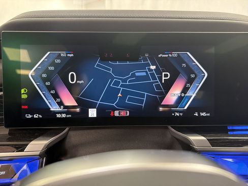 Used 2024 BMW i7 xDrive60 w/ Executive Package AWD/4WD image 24