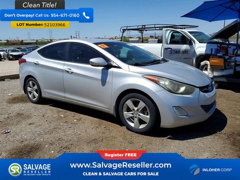 Used 2013 Hyundai Elantra GLS w/ Preferred Pkg FWD image 5