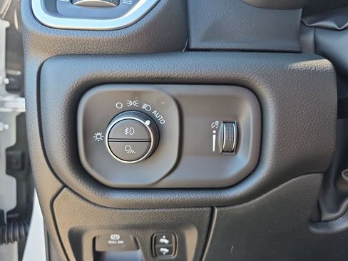 New 2026 RAM 1500 Big Horn AWD/4WD image 25