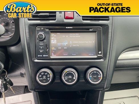 Used 2014 Subaru Crosstrek 2.0i Limited AWD/4WD image 32