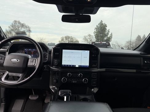 Used 2021 Ford F150 XLT w/ Equipment Group 302A High image 11