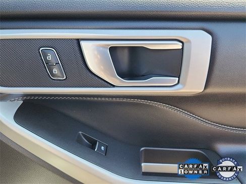 Certified 2022 Ford Explorer XLT w/ Equipment Group 202A image 38