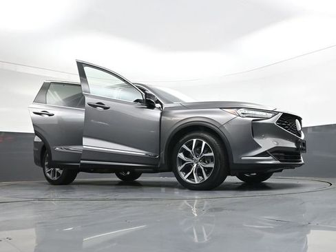 Used 2024 Acura MDX SH-AWD w/ Technology Package image 42