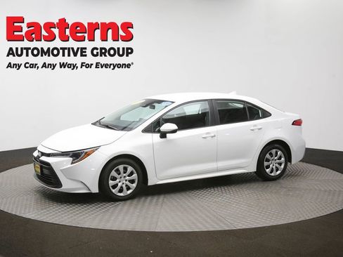 Used 2024 Toyota Corolla LE image 56