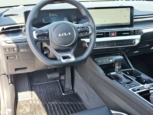 New 2025 Kia K5 GT-Line image 35