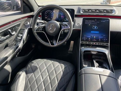 Used 2023 Mercedes-Benz S 580 4MATIC Sedan image 13