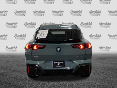 Used 2026 BMW X2 xDrive28i AWD/4WD image 7