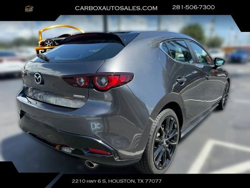 Used 2024 MAZDA MAZDA3 s FWD image 5